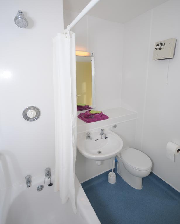 Corrib Village Apartments University Of Galway Bagian luar foto